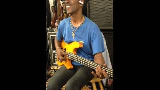 Gemi Taylor killing it on the bass at a Trulio Disgracias rehearsal 2013