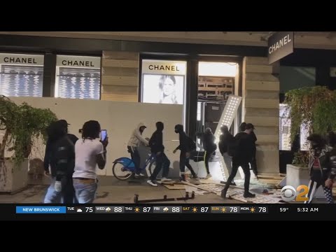 New York City Spends Night Under Historic Curfew