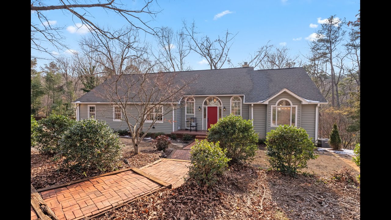 Lake Keowee Home for Sale | 1211 Cane Creek Dr., Seneca SC 29672