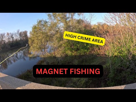Magnet Fishing High Crime Area #magnetfishing