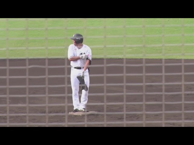 【みやざきPL】代打で登場したマリーンズ・石垣雅海がタイムリー2ベースで追加点をあげる!! 2025年10月16日 千葉ロッテマリーンズ 対 四国アイランドリーグplus選抜