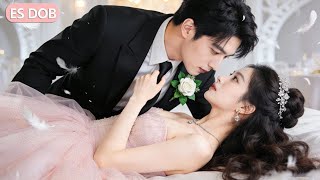 Traicionada y encerrada, suplantan su identidad y la obligan a casarse con un heredero oculto.