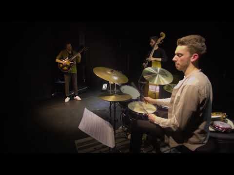 Filip Dinev Romann - Live at MUT! Theater