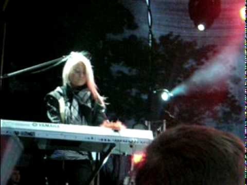 04.06.08 Vijlandi - PURUNEMATU - Vanilla Ninja - Reestart Tour 2008