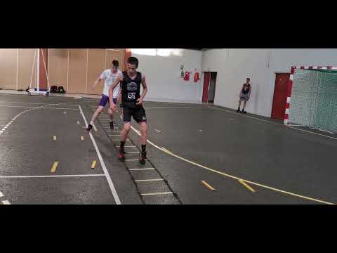 USRO BASKET U15 NAT EN PRÉPARATION PHYSIQUE AVEC COACH GABYGYMNASE JESS OWEN(1)