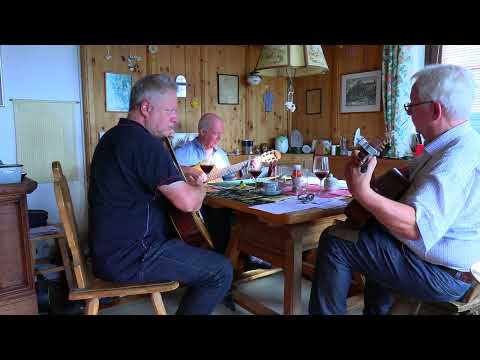 Beim Kachelofen - spontanes Musizieren mit Klaus Karl