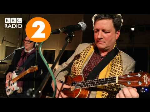Chris Difford, Glenn Tilbrook & Paul Jones - Please Please Me (Live at Abbey Road)