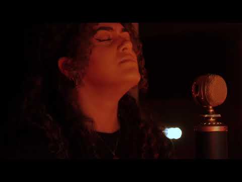 ROOFTOP SESSIONS: Ed Sheeran - Bad Habits (Yasmeen Cover)