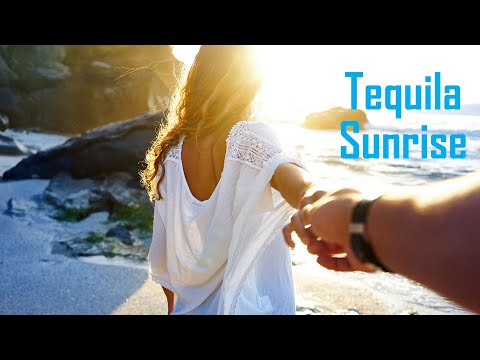 (The Eagles) Tequila Sunrise // Cagey Strings 2019 Sa. 15. 6. Marienplatz, München, Bayern, DE