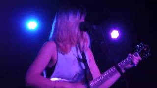 Slothrust - Leah Wellbaum - Crockpot