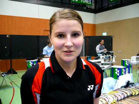 YONEX German Open 2010 - Fabienne Deprez.MOV