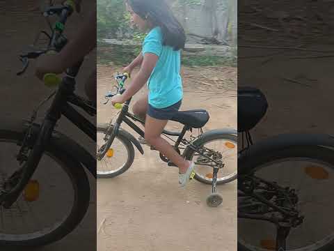 Appa love da daughter summer game vacation game children cycling