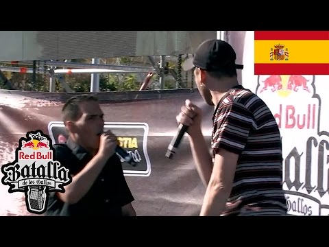 Tito Soul vs Criterioh - Dieciseisavos: Málaga, España 2017 | Red Bull Batalla De Los Gallos