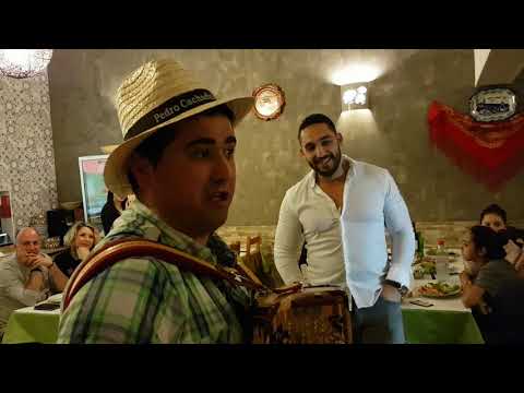 Pedro Cachadinha e Henrique de Lindoso a desgarrada em Paris 1 ( 14/04/2018 )