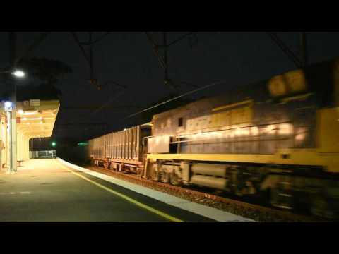 NR28(IP)-NR97 #1431 extra steel train Cockle creek 8-12-16