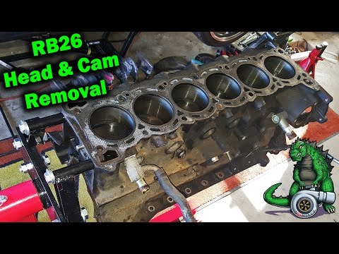 RB26 Head and Cams Removal | Broken Head Bolt