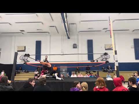 Colton Quinn vs Izzy Lambert, Cherri on a pole match. Desire pro wrestling 12/2/23