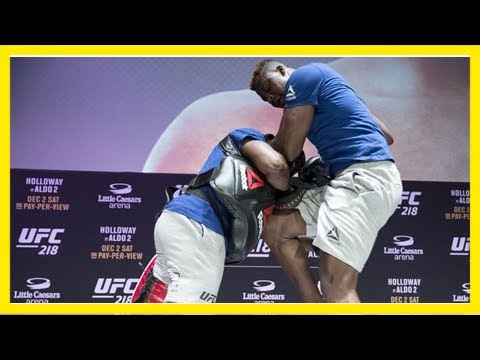 Video: francis ngannou ufc 218 open workout