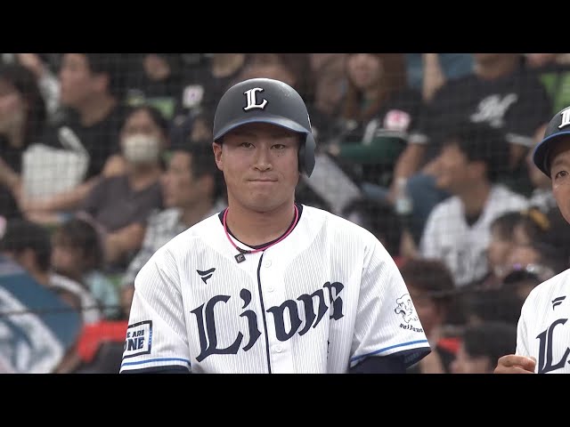 【3回裏】チャンスに強い!! ライオンズ・渡部聖弥 センター前への先制タイムリーヒットを放つ!! 2025年5月11日 埼玉西武ライオンズ 対 千葉ロッテマリーンズ