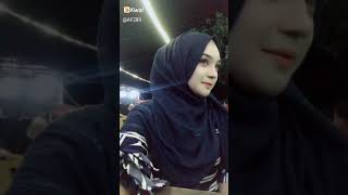 Download lagu Story wa cewek cantik berjilbab mp3 Download lagu Story wa cewek cantik berjilbab mp3