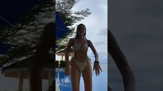 Jeylo tiktok short be like..