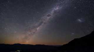 Download lagu Jewels of the night sky: time-lapse video, Chile - Nikon D810A mp3 Download lagu Jewels of the night sky: time-lapse video, Chile - Nikon D810A mp3