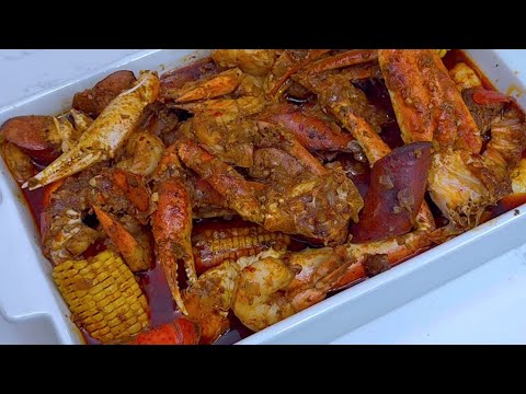 How To Make The Perfect Seafood Boil. 