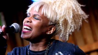 Mother´s Finest - Baby Love & Can´t Fight the Feeling