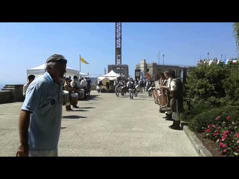 Canneti a San Marino 2015: l'arrivo in Cava accolti dai tamburini della Cerna