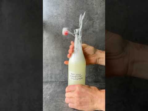 Elderflower Champagne Recipe Non Alcoholic 🍾 Wild Eats EP 3 🌿