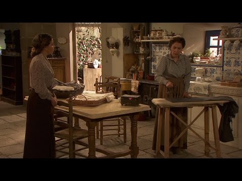 Puente Viejo C1133 - Emilia acude a La Casona tras enterarse de que Francisca va a perderla