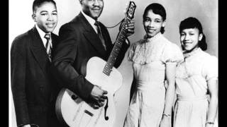 The Staple Singers - I Wish I Had Answered (Live)