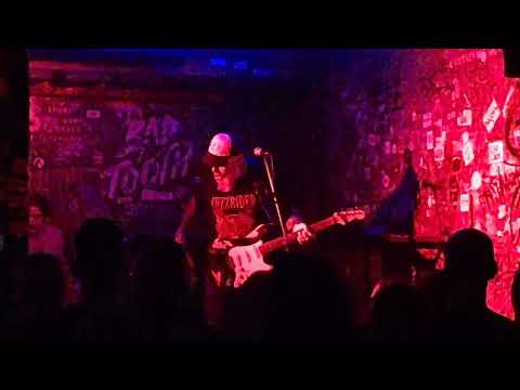 FUZZRIDER - Hoochie coochie man