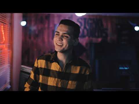 Luis Angel - La Familia