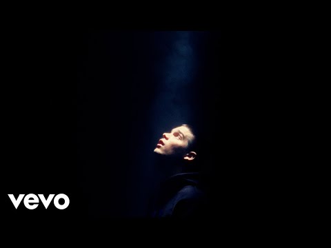 Spinas - MOON (Visual Video)