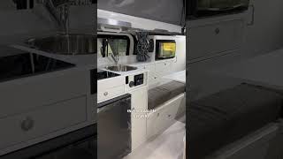 Download lagu 🚐 Toyota HiAce Campervan Tour | Adventurer vs Avalon One Layouts | Frontline Camper Conversions mp3