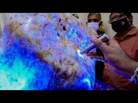 “Queen of Asia “ worlds largest single natural corundum found in Sri Lanka 🇱🇰