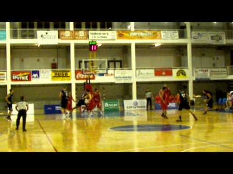 UB La Palma 82 vs Baloncesto León 76 (V2/3/2012) Peña El Gallinero