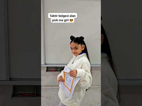 Pick me girl😎#video #keşfet #edit #youtube #fypシ#içerik #komik #eğlence #komedi #karne#youtubeshorts