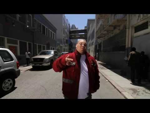 Waxx - Flooded Ft. Bobby Brackins, Kendre [Thizzler.com NEW SEPTEMBER 2011]