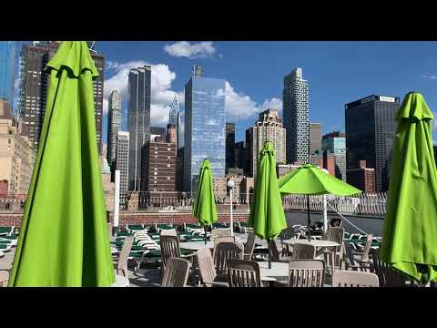 Terrasse Watson hotel.