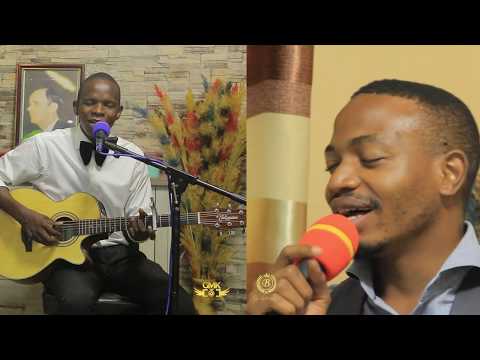 EST-CE TU LE SAIS ? - Miracle Béni feat Isaac Bukasa