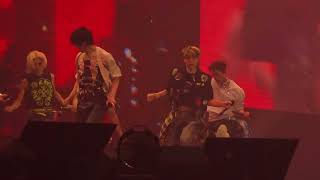 Download lagu Bleep - STRAY KIDS (스트레이 키즈) RUN IT IN SEOUL DAY 01 072526 FANCAM mp3 Download lagu Bleep - STRAY KIDS (스트레이 키즈) RUN IT IN SEOUL DAY 01 072526 FANCAM mp3