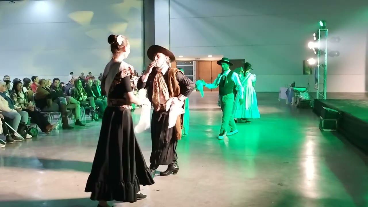 Vicky (Paisana de la Ciudad de La Punta) y Alejandro