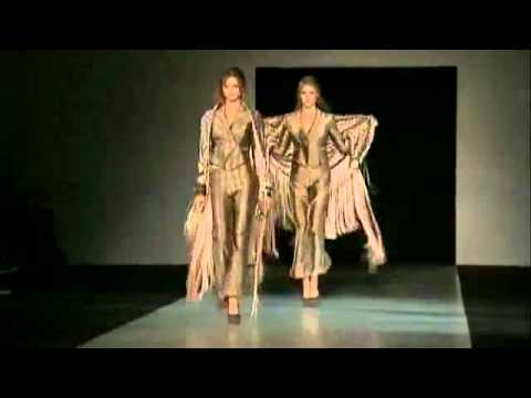 Giorgio Armani - Fall Winter 2011 - 2012 full fashion show (exclusive)