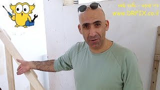 איך לבנות מעקה עץ למדרגות, כולל עבודה עם פלס 45 מעלות