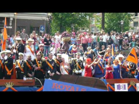 Amsterdam Canal Parade 2012 - Prinsegracht Amsterdam, 4 August - Boat number 40: pROZEcco