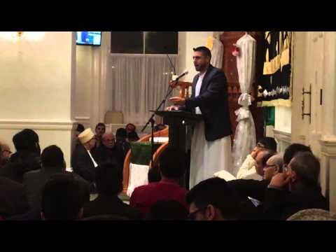 Husein Virji reciting "Zameenein Nabi (saw) Ka" on eve of 17th Rabi al Awwal 1437