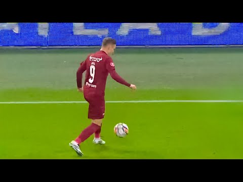 Louis Munteanu Is a Complete Striker - 2025