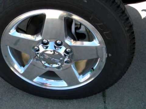 2012 GMC Sierra 2500HD 4WD Crew Cab 153.7" Denali